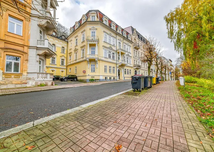 Luxury Apartment
